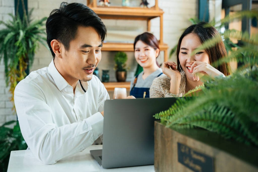 hospitality training software